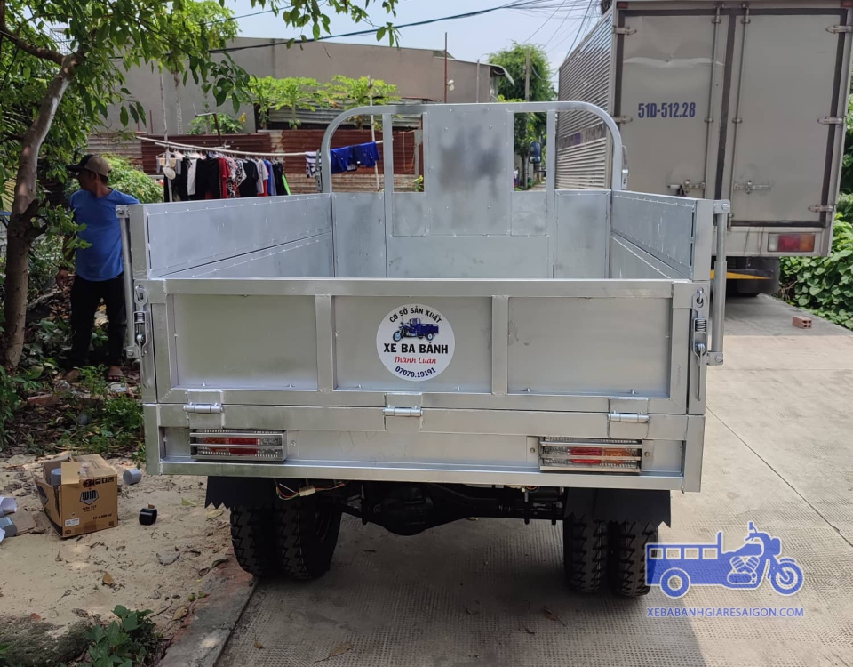XE KHÔNG BEN - CẦU VUÔNG