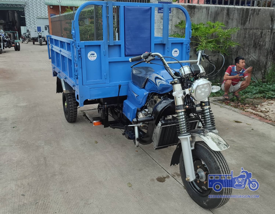 XE 1 TI BEN TẢI HÀNG