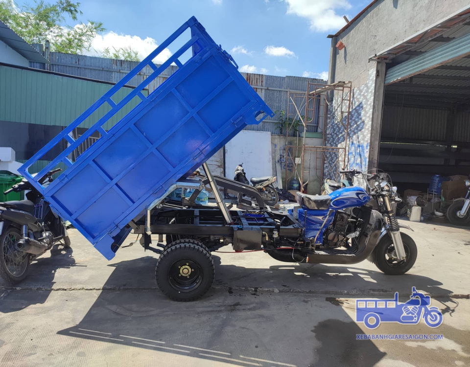 Xe 2 Ben Phân Khối Lớn