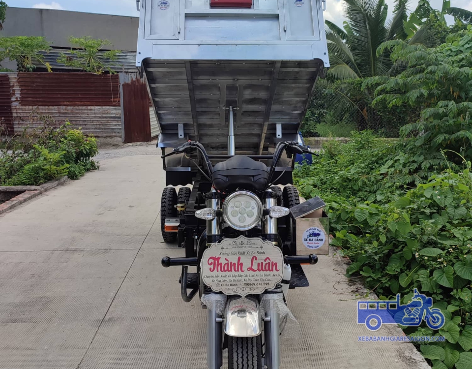 Xe Ben Chở Gia Súc