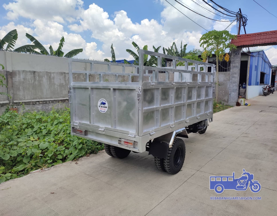 Xe Ben Chở Gia Súc